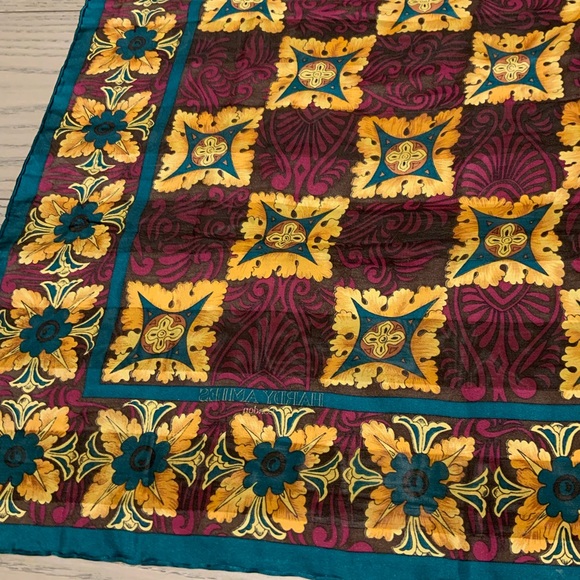 Vintage Hardy Amies London Square Scarf - Picture 10 of 14